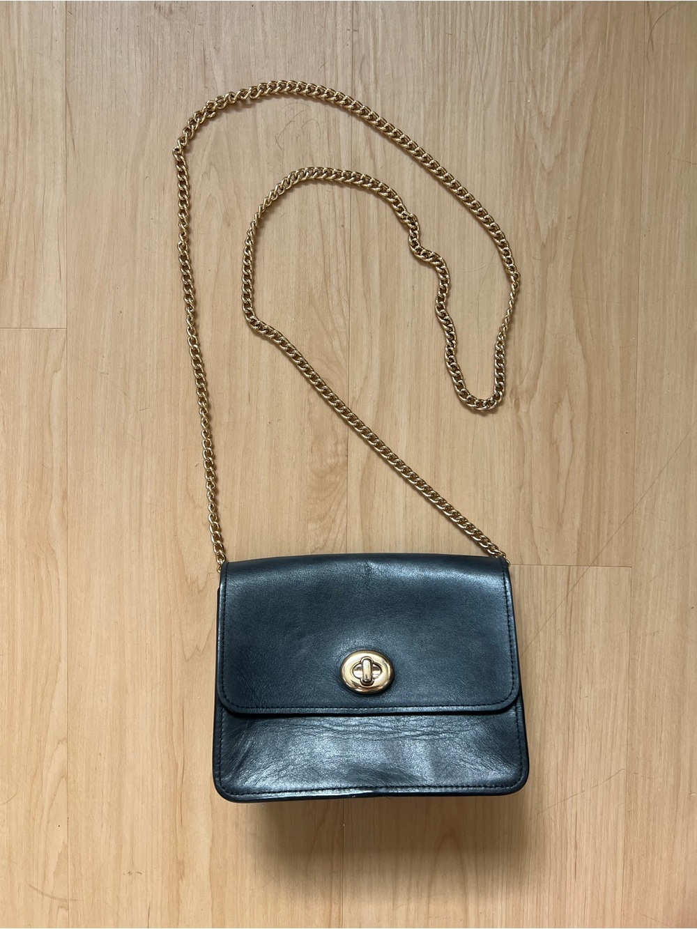 Coach Marlow turnlock chain crossbody bag